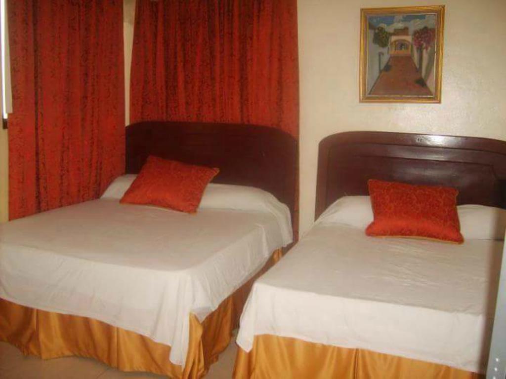 La Residencia Hotel Santo Domingo Exterior photo